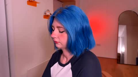 Snapshot of vixenp chatting on 01.04.25 Polly Online mostly at 9pm-2am UK Time online show from 01.04.25