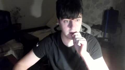 Snapshot of vlad1605 chatting on 12.22.25 Martin online show from 12.22.25