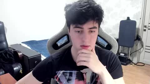 Snapshot of vlad1605 chatting on 02.10.26 Martin online show from 02.10.26