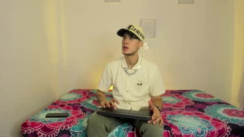 Snapshot of vlad__night chatting on 03.10.26 Vlad online show from 03.10.26