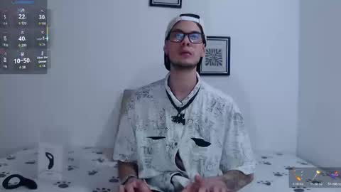 Snapshot of vlad__night chatting on 03.14.26 Vlad online show from 03.14.26