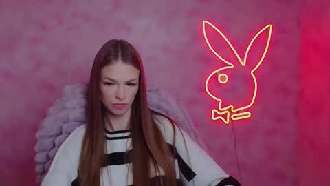 Snapshot of vladaseduction chatting on 02.02.26 Vlada online show from 02.02.26