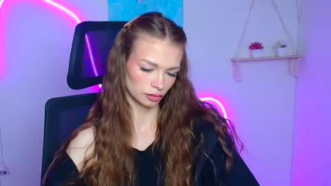 Snapshot of vladaseduction chatting on 03.03.26 Vlada online show from 03.03.26