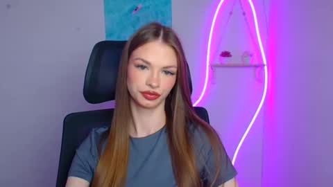 Snapshot of vladaseduction chatting on 03.27.26 Vlada online show from 03.27.26