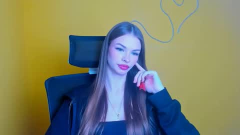 Snapshot of vladaseduction chatting on 04.03.26 Vlada online show from 04.03.26