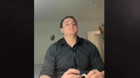 Snapshot of vlamen007 chatting on 02.06.26 vlamen007 online show from 02.06.26