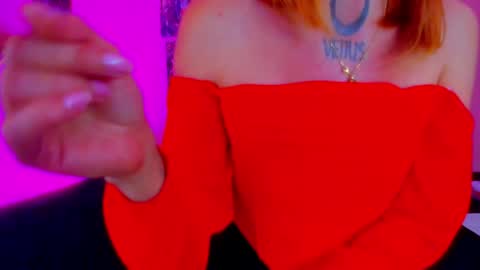 Snapshot of void_smokin chatting on 05.22.26 Gabriela online show from 05.22.26