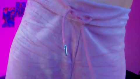 Snapshot of void_smokin chatting on 06.28.26 Gabriela online show from 06.28.26