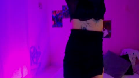 Snapshot of void_smokin chatting on 07.12.26 Gabriela online show from 07.12.26