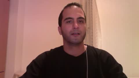 Snapshot of volve5 chatting on 12.03.24 volve5 online show from 12.03.24