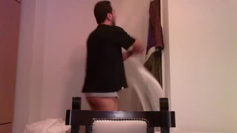 Snapshot of volve5 chatting on 01.01.25 volve5 online show from 01.01.25