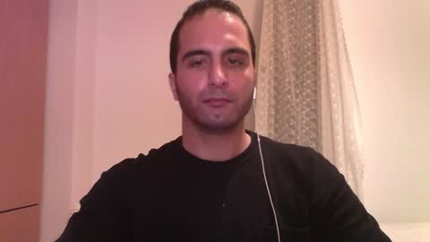 Snapshot of volve5 chatting on 01.12.25 volve5 online show from 01.12.25