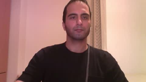 Snapshot of volve5 chatting on 02.02.25 volve5 online show from 02.02.25