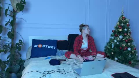 Snapshot of vorvik chatting on 01.06.25 vorvik online show from 01.06.25