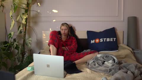 Snapshot of vorvik chatting on 01.13.25 vorvik online show from 01.13.25