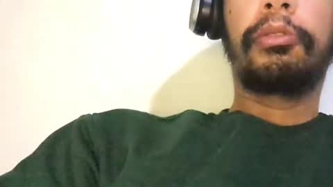 Snapshot of vredesbyrd5 chatting on 11.24.25 VRED online show from 11.24.25