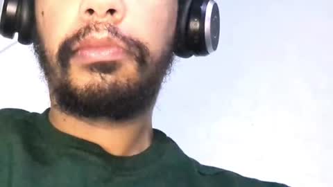Snapshot of vredesbyrd5 chatting on 11.26.25 VRED online show from 11.26.25