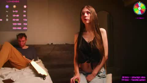 Snapshot of vundersex chatting on 06.10.26 Eva and Franklin online show from 06.10.26
