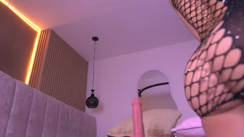 Snapshot of vvioleta_ chatting on 07.14.26 Violeta online show from 07.14.26