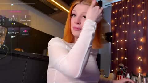 Snapshot of vynila chatting on 05.09.26 ILONA A week goal new laptop online show from 05.09.26