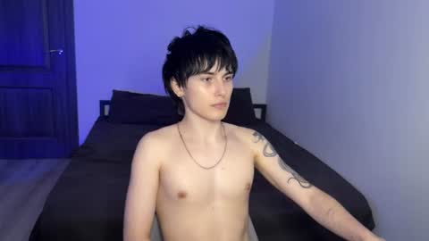 Snapshot of w1z1x chatting on 06.18.26 w1z1x online show from 06.18.26
