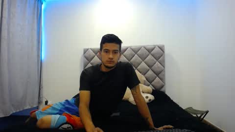 wade and antonella online show from 03.03.25