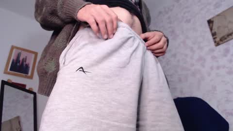 Snapshot of wake_and_bakee chatting on 12.22.24 John online show from 12.22.24