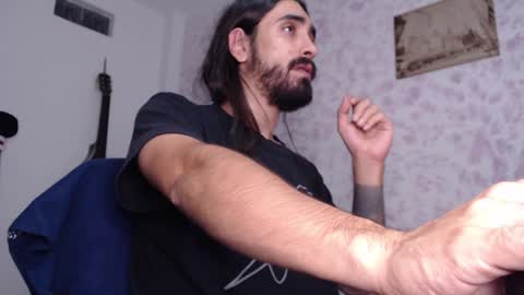 Snapshot of wake_and_bakee chatting on 01.16.25 John online show from 01.16.25