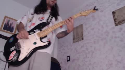 Snapshot of wake_and_bakee chatting on 03.05.25 John online show from 03.05.25