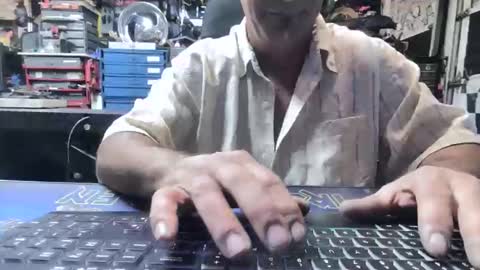 wakesblowinclouds online show from 03.27.26