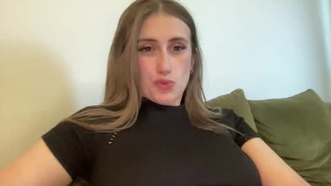 walkiria19 online show from 04.30.26
