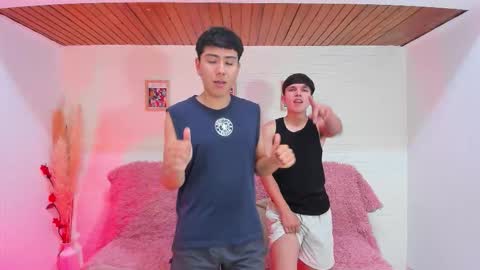 Hi  I am Venus kloy Thiago online show from 09.11.25