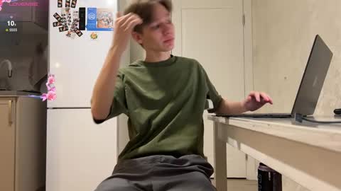 Snapshot of walterback chatting on 03.01.25 Mark and Tom online show from 03.01.25