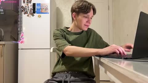 Snapshot of walterback chatting on 03.02.25 Mark and Tom online show from 03.02.25