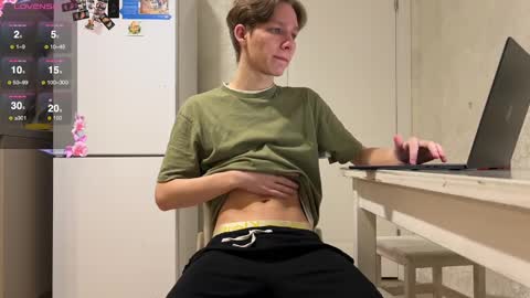 Snapshot of walterback chatting on 03.06.25 Mark and Tom online show from 03.06.25