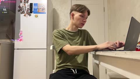 Snapshot of walterback chatting on 03.08.25 Mark and Tom online show from 03.08.25