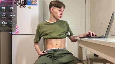 Snapshot of walterback chatting on 03.11.25 Mark and Tom online show from 03.11.25