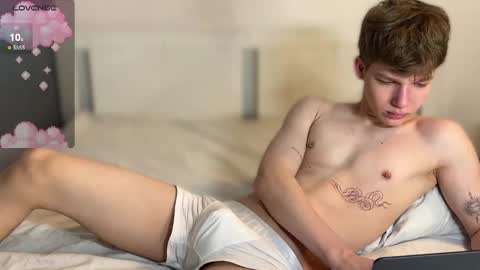 Snapshot of walterback chatting on 10.15.25 Mark and Tom online show from 10.15.25