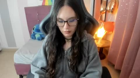 Alexandra online show from 06.11.26