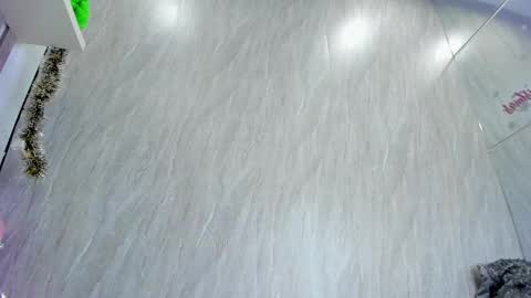  wanda  online show from 12.19.24