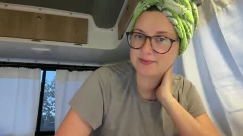 Jade  Adonis online show from 02.02.25