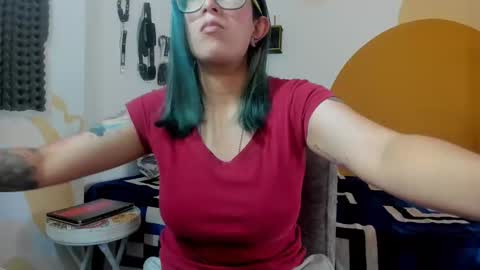 Waningrose  Lu online show from 01.07.25