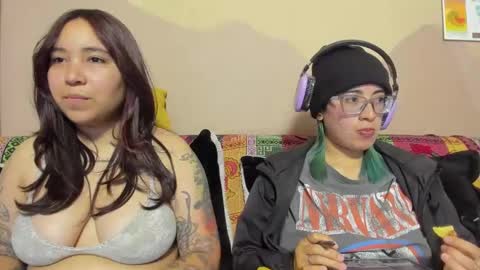 Waningrose  Lu online show from 09.16.25