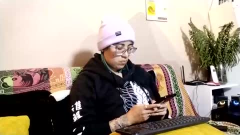 Waningrose  Lu online show from 09.27.25