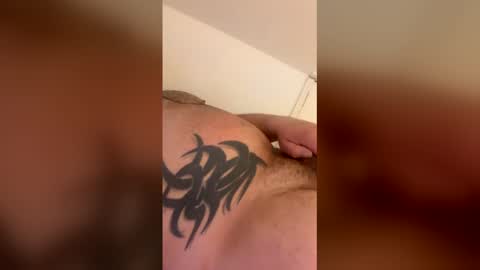 Snapshot of wanted10110 chatting on 04.05.26 wanted10110 online show from 04.05.26