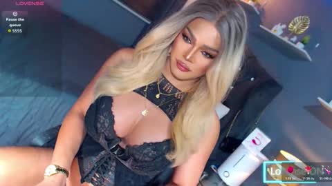 Snapshot of wanted_goodslut chatting on 03.21.26 Miss Anna online show from 03.21.26