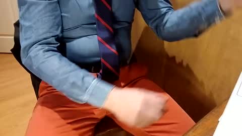 Snapshot of wantsuitforsex chatting on 01.21.25 wantsuitforsex online show from 01.21.25