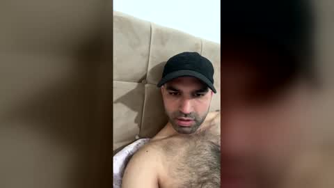 waqasshaukat762 online show from 04.18.26