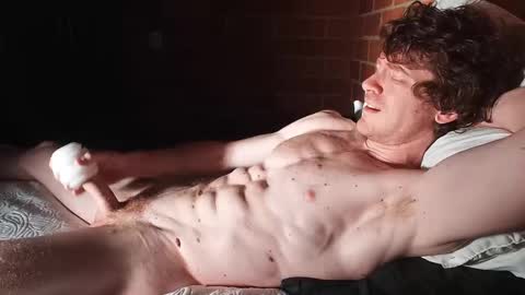 Snapshot of warrenkener chatting on 10.02.25 Warren Kener online show from 10.02.25