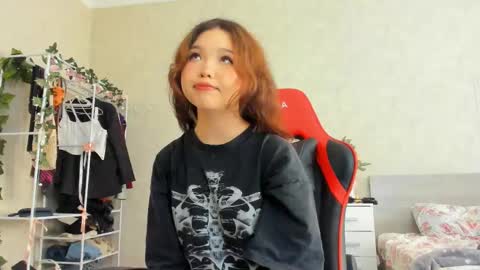 Snapshot of wastforu chatting on 02.11.25 wastforu online show from 02.11.25